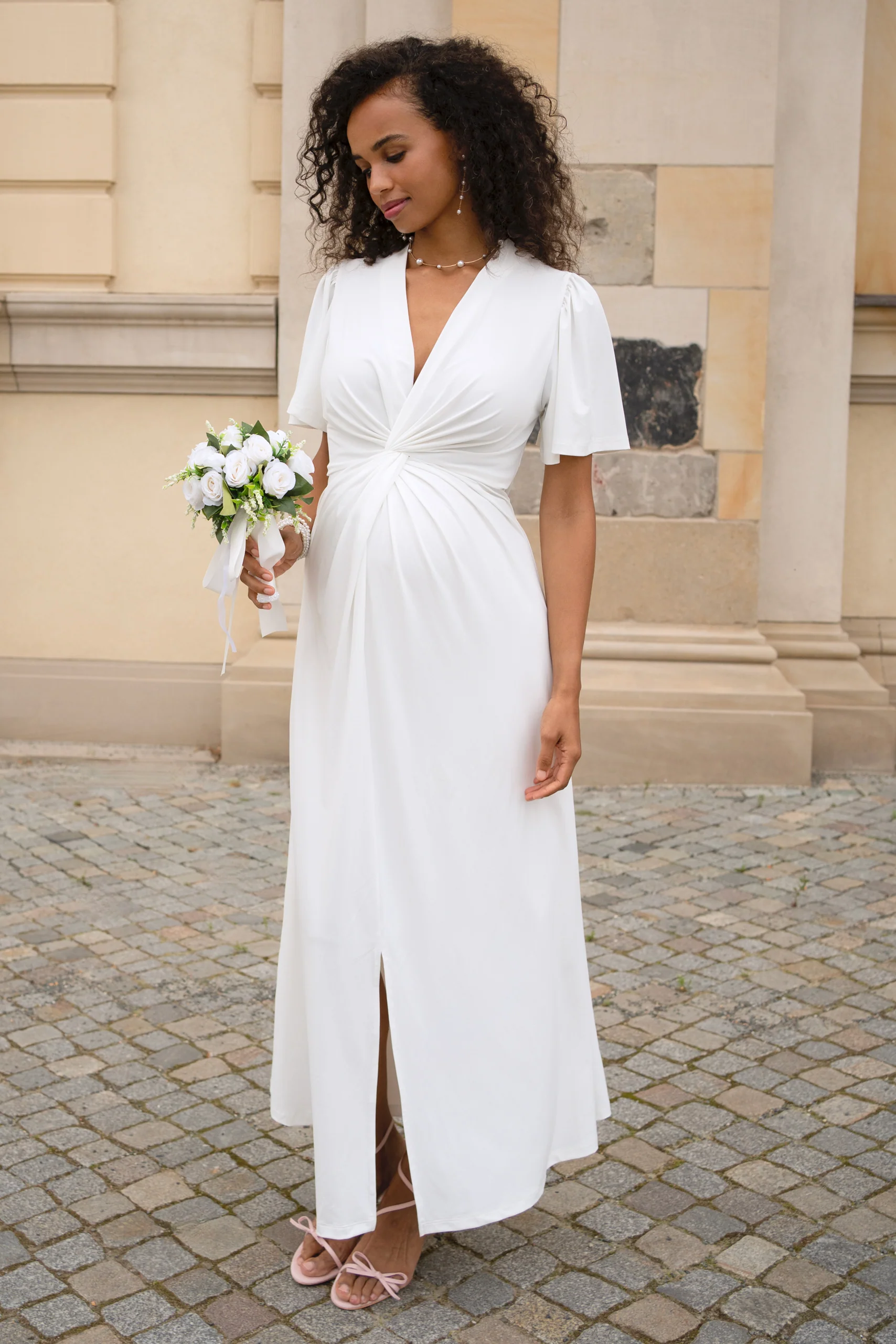 Bestseller Umstandsbrautmode